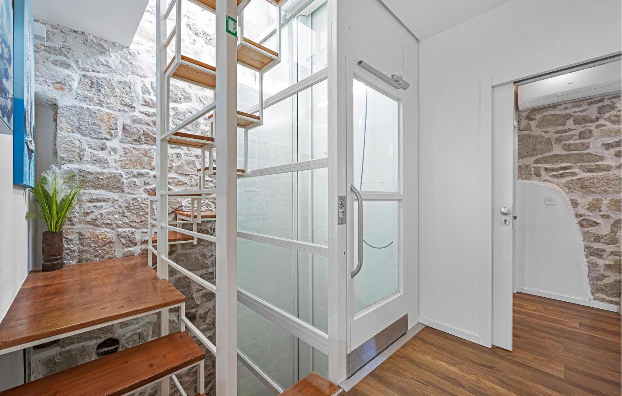 4 Bedroom Stunning Home In Murter Exterior foto
