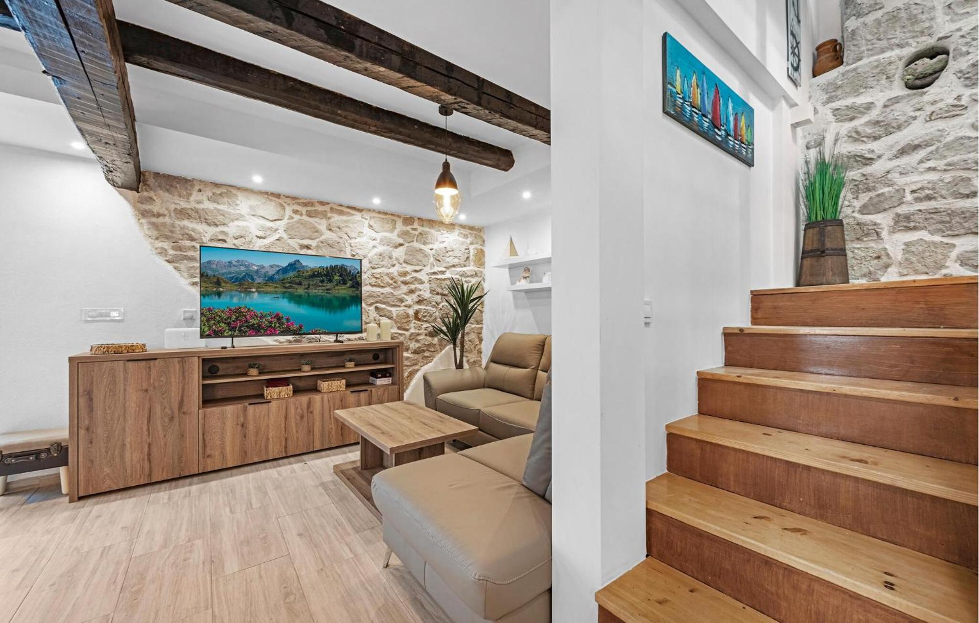 4 Bedroom Stunning Home In Murter Exterior foto